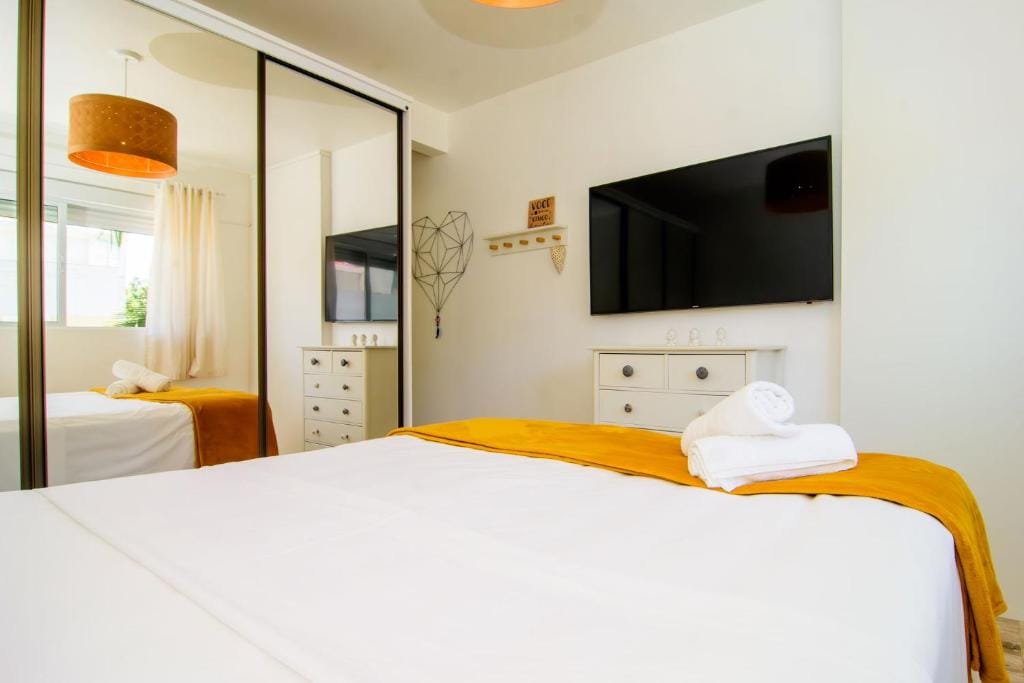 Quarto do Apartamento Romântico & Completo em Jurerê